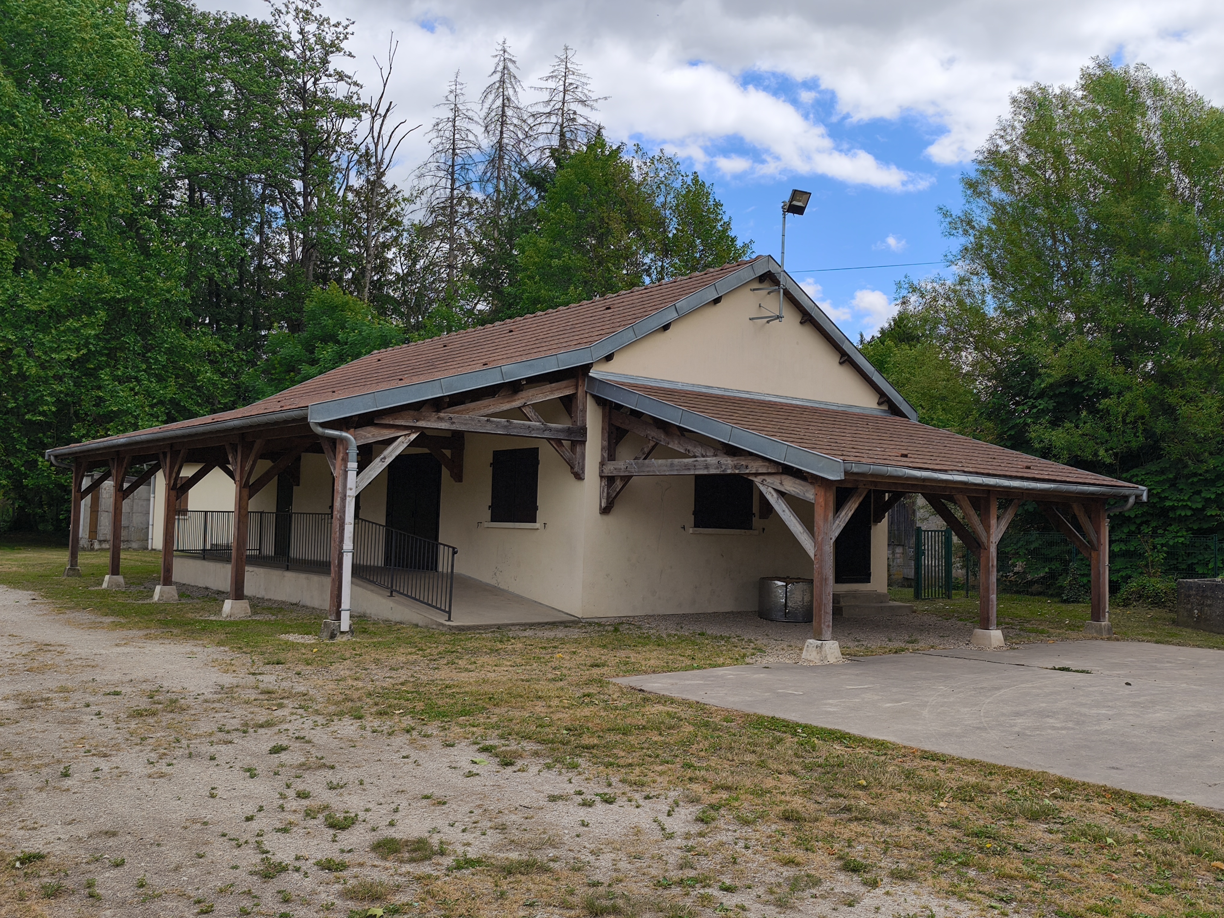 salle polyvalente